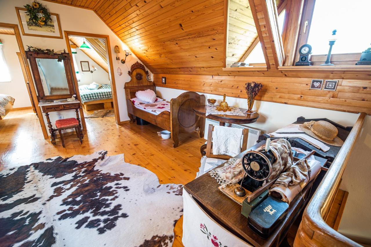 Authentic Countryside Villa With Hot Tub Veliki Kamen Exterior photo